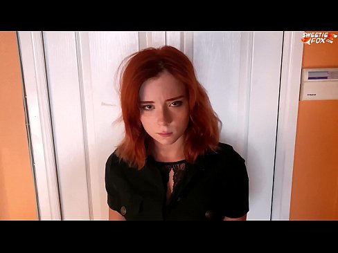 ❤️ Onye nche tara nwanyị mara mma ahụhụ maka ịkwatu ụlọ ahịa - Cum In Mouth ❤️❌ Anal video
