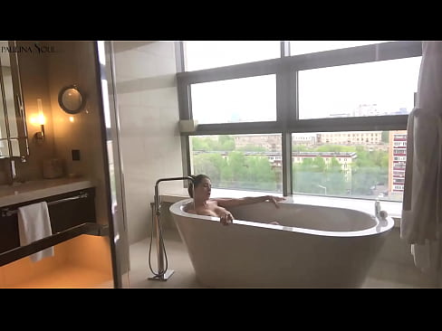 ❤️ Tremendous nwa ọhụrụ mmasị jerking anya ọtụ ya n'ime ụlọ ịwụ ahụ ❤️❌ Anal video