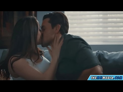 ❤️ Mmekọahụ ịhụnanya na ezigbo nne busty ❤️❌ Anal video